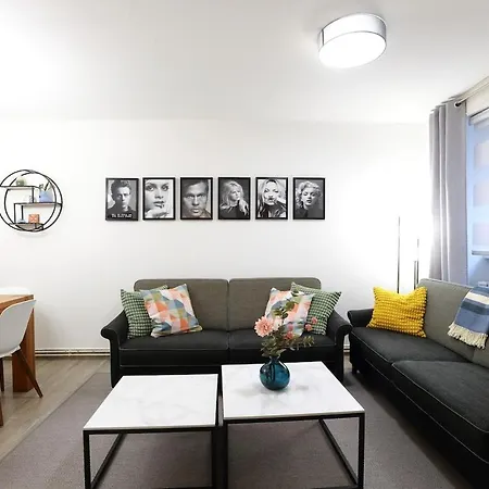 S37 Room22 Bergmannkiez Appartement *