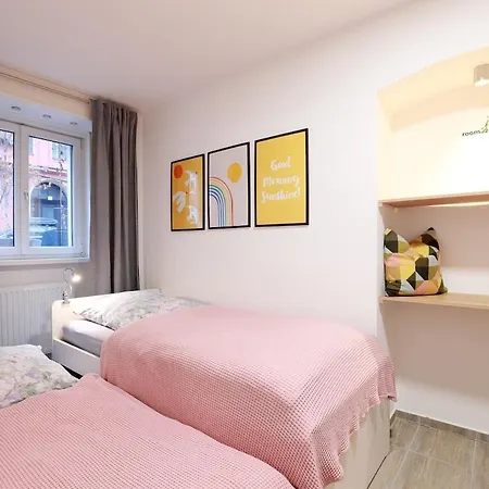 Апартаменты S37 Room22 Bergmannkiez