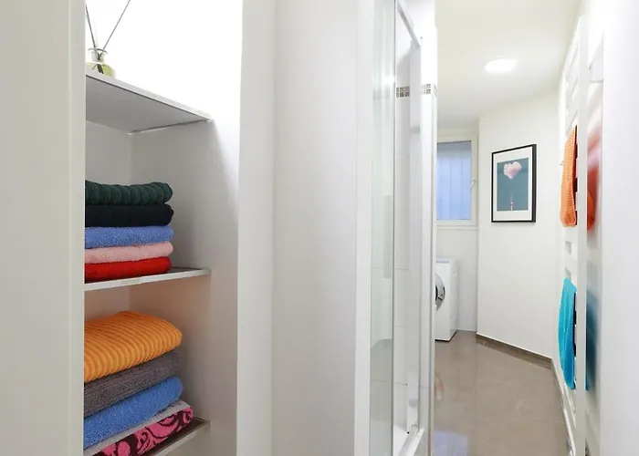 S37 Room22 Bergmannkiez * ברלין