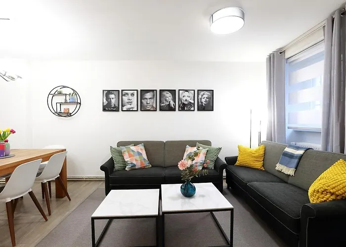 S37 Room22 Bergmannkiez דירה *